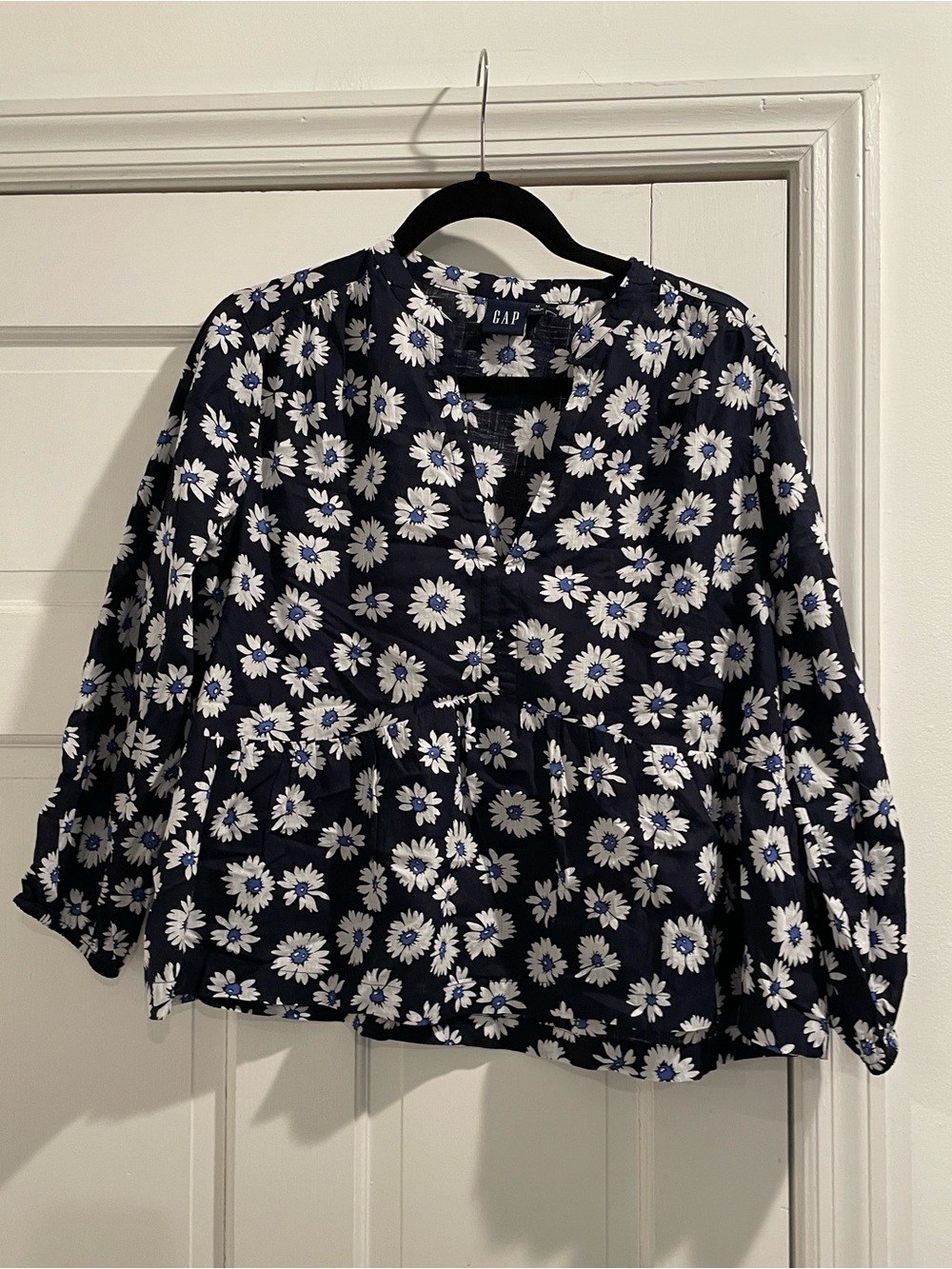 GAP Navy White Daisy Peplum Top